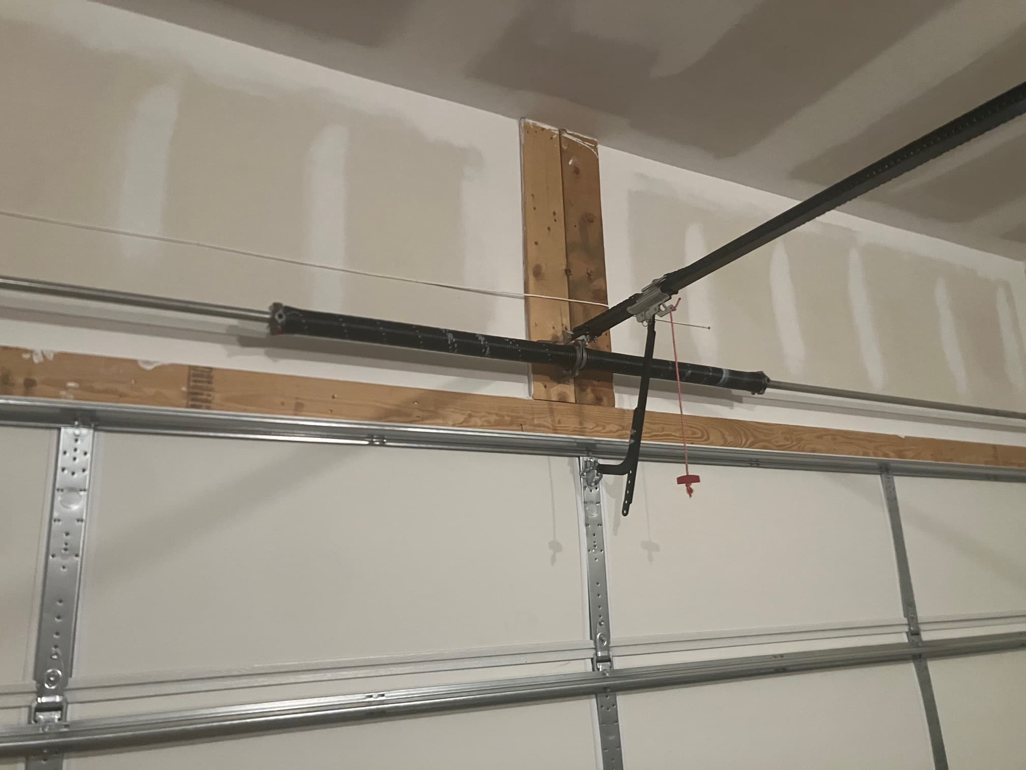 Sheared coil and center support plate